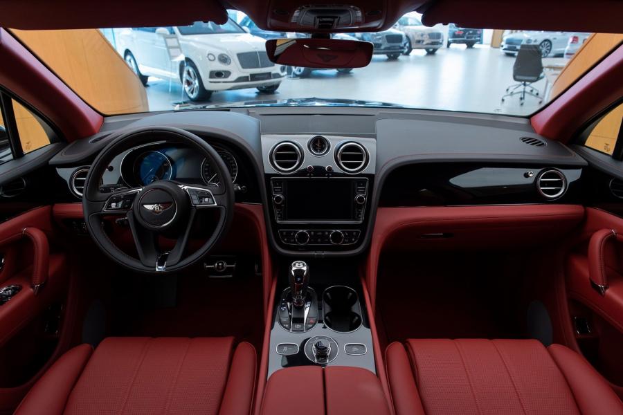 Торпедо Bentley Bentayga Speed Centenary Specifications 2020 года  (UAE) (фото 8 из 10)